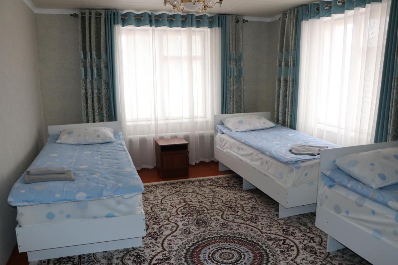 Bokonbayevo Guest House Baiel מראה חיצוני תמונה