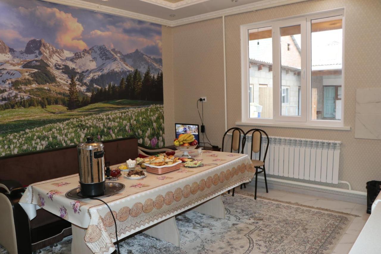 Bokonbayevo Guest House Baiel מראה חיצוני תמונה